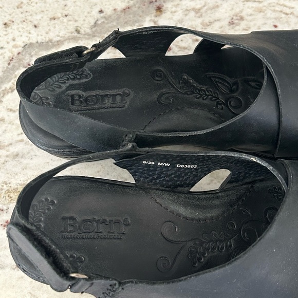 “SOLD” BORN HANDCRAFTED FOOTWEAR - Picture 4 of 6